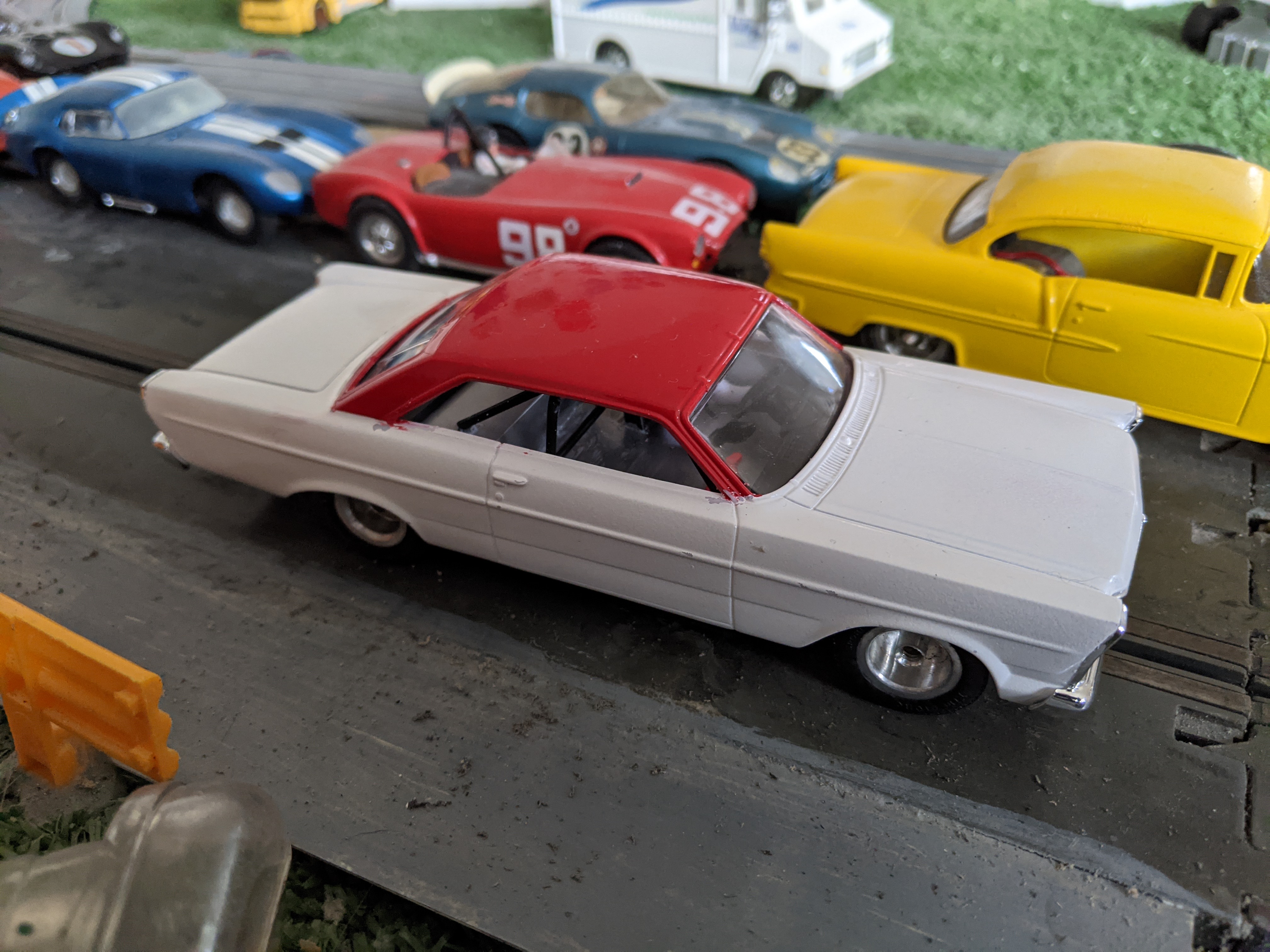 1966 Ford Galaxie 500 - Dan Gurney # 121