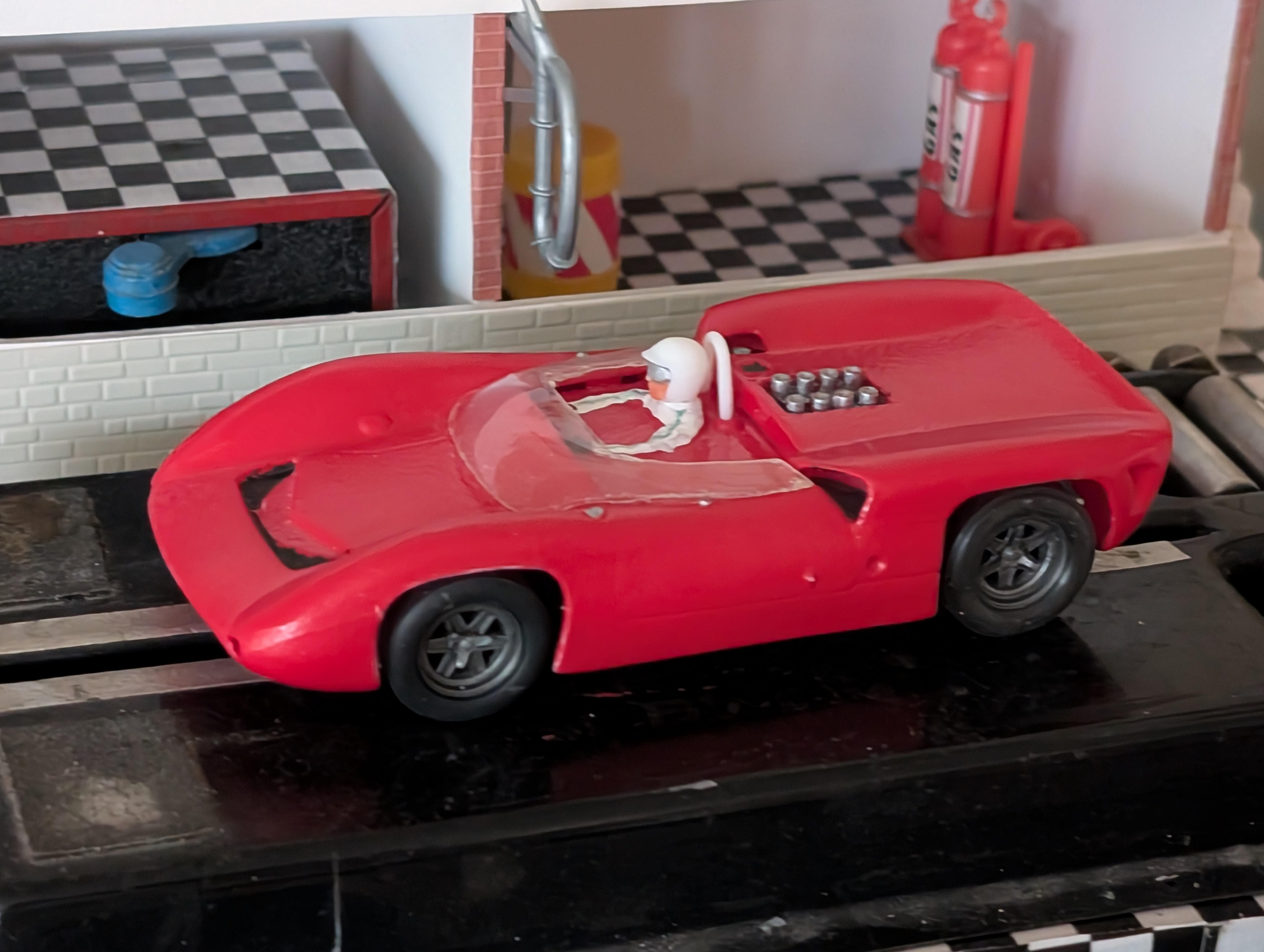 1965 LolaT70 - Set Car - Racer - Modern chassis