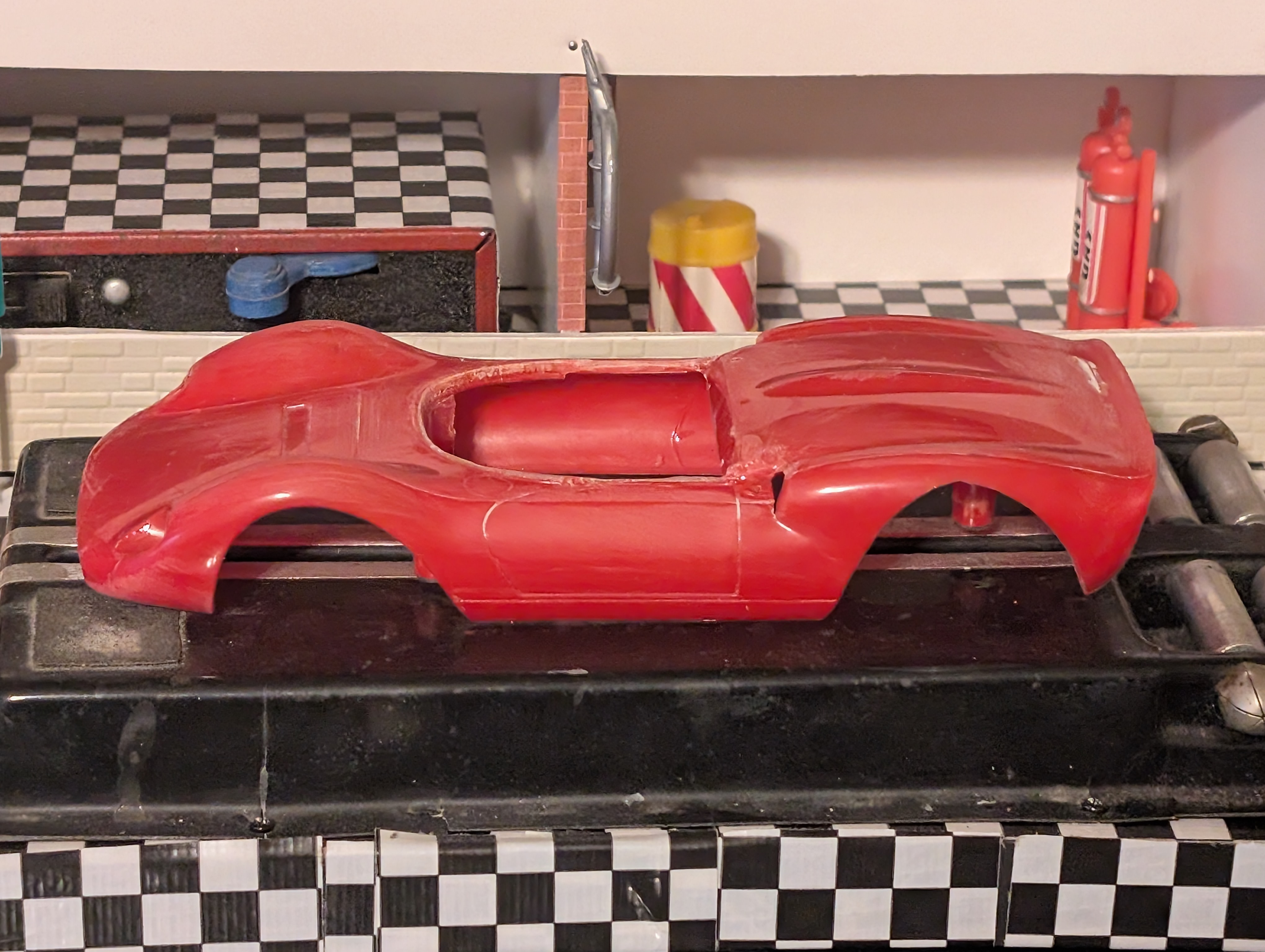 1965 Ferrari Dino 166/P - IFC RTR ( Dinoracha ) - Racer