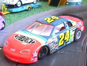 1998 Nascar Chevy Monte Carlo  Dupont